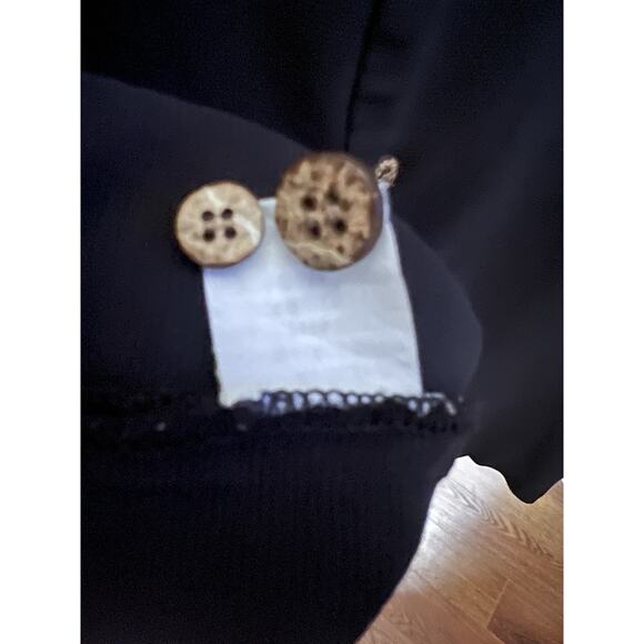 Tommy Bahama Relax Black Hawaiian Embroidered Button Up Silk Shirt Large Pocket - Picture 8 of 9